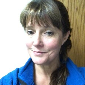 Meet your Posher, Denise